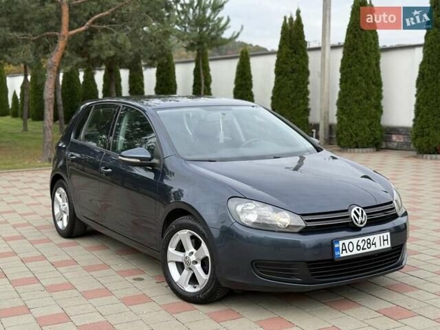 Фольксваген Гольф 2010 в Иршава на Automoto.ua Синий Фольксваген Гольф, объемом двигателя 1.39 л и пробегом 228 тыс. км за 8300 $, фото 10 на Automoto.ua