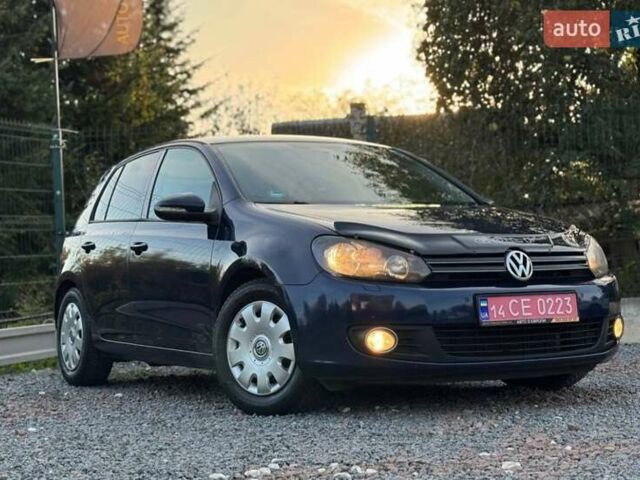 Синий Фольксваген Гольф, объемом двигателя 1.6 л и пробегом 217 тыс. км за 7890 $, фото 20 на Automoto.ua