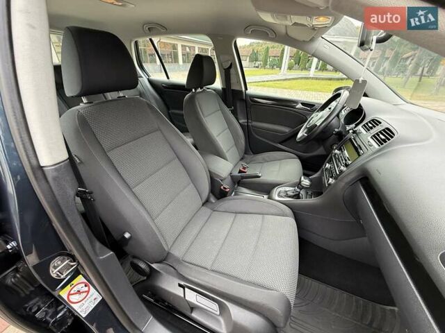 Фольксваген Гольф 2010 в Иршава на Automoto.ua Синий Фольксваген Гольф, объемом двигателя 1.39 л и пробегом 228 тыс. км за 8300 $, фото 48 на Automoto.ua