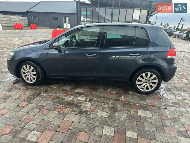 Синий Фольксваген Гольф, объемом двигателя 1.39 л и пробегом 240 тыс. км за 8000 $, фото 6 на Automoto.ua