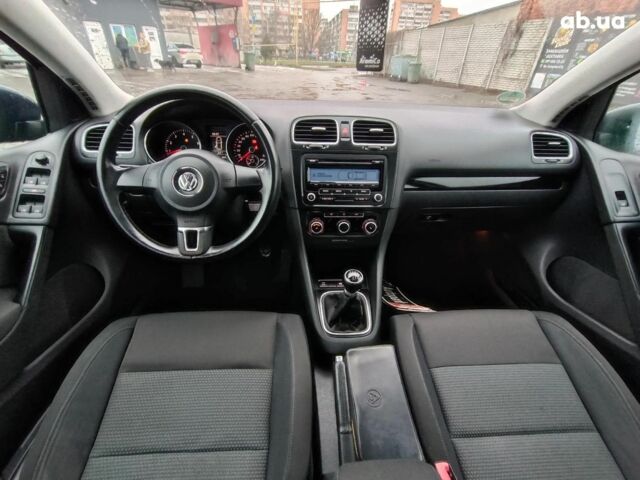 Синий Фольксваген Гольф, объемом двигателя 1.4 л и пробегом 255 тыс. км за 7490 $, фото 12 на Automoto.ua