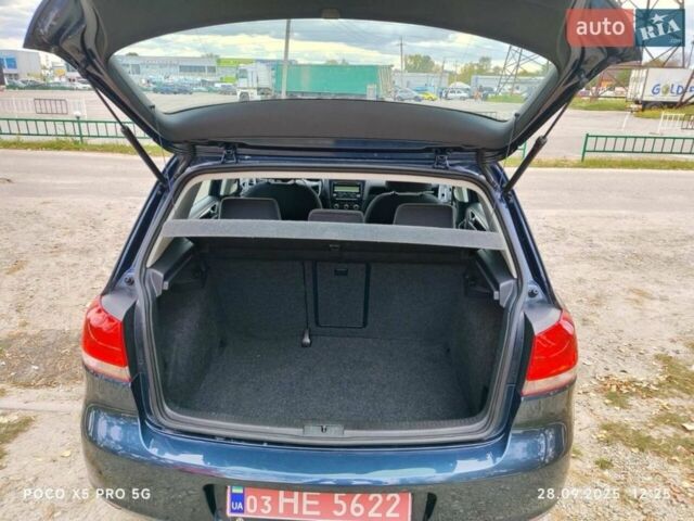 Синий Фольксваген Гольф, объемом двигателя 1.4 л и пробегом 245 тыс. км за 7400 $, фото 3 на Automoto.ua