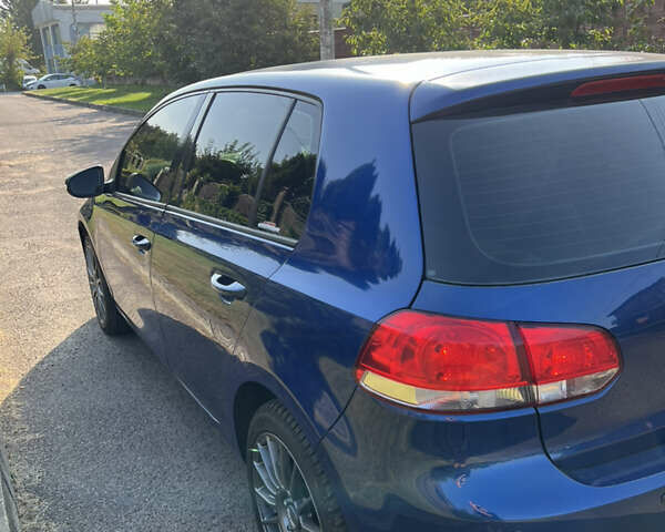 Синій Фольксваген Гольф, об'ємом двигуна 1.6 л та пробігом 282 тис. км за 8400 $, фото 5 на Automoto.ua