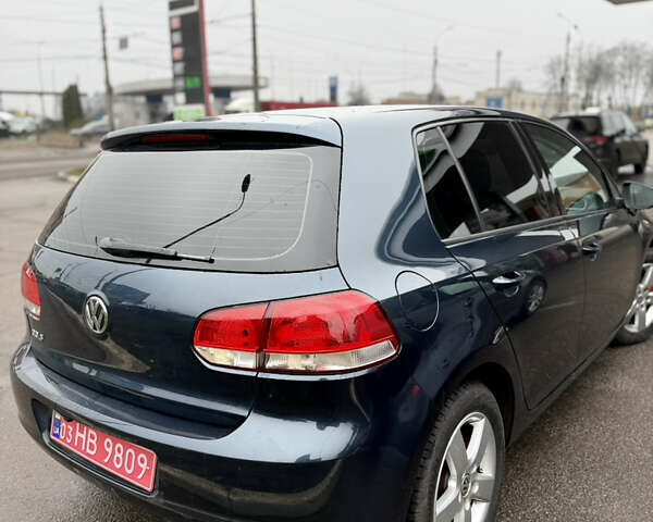 Синий Фольксваген Гольф, объемом двигателя 1.6 л и пробегом 190 тыс. км за 7700 $, фото 20 на Automoto.ua