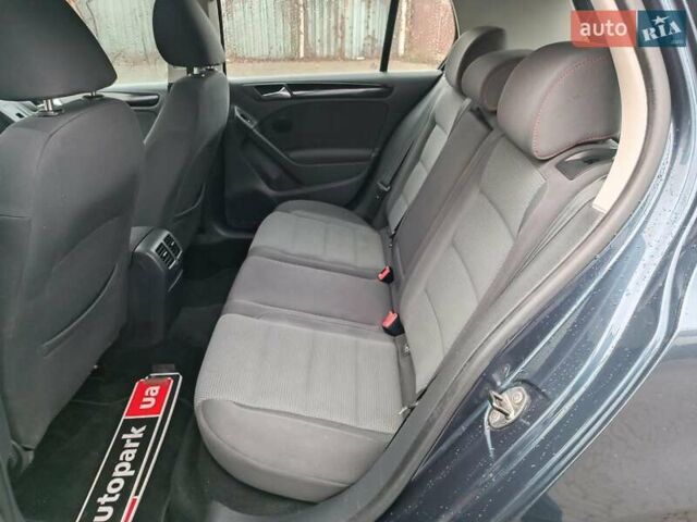 Синий Фольксваген Гольф, объемом двигателя 1.4 л и пробегом 255 тыс. км за 7490 $, фото 11 на Automoto.ua