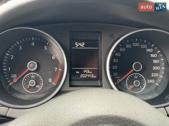 Синий Фольксваген Гольф, объемом двигателя 1.39 л и пробегом 202 тыс. км за 8350 $, фото 31 на Automoto.ua