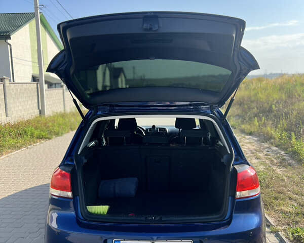 Синій Фольксваген Гольф, об'ємом двигуна 1.6 л та пробігом 282 тис. км за 8400 $, фото 12 на Automoto.ua