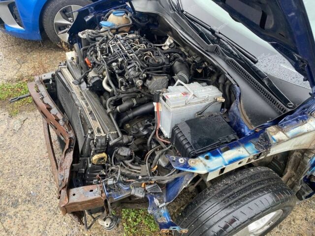 Синий Фольксваген Гольф, объемом двигателя 1.6 л и пробегом 175 тыс. км за 4600 $, фото 5 на Automoto.ua