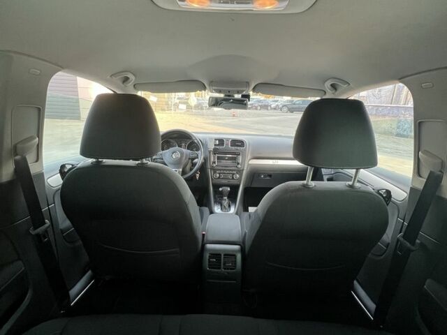 Синий Фольксваген Гольф, объемом двигателя 1.2 л и пробегом 248 тыс. км за 7000 $, фото 13 на Automoto.ua