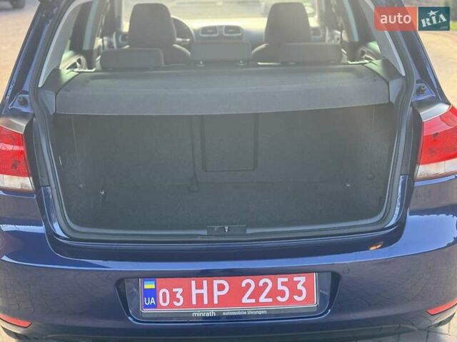 Синий Фольксваген Гольф, объемом двигателя 1.4 л и пробегом 192 тыс. км за 8200 $, фото 25 на Automoto.ua