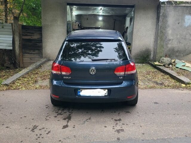 Синий Фольксваген Гольф, объемом двигателя 0 л и пробегом 115 тыс. км за 8000 $, фото 2 на Automoto.ua