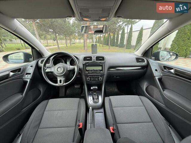 Фольксваген Гольф 2010 в Иршава на Automoto.ua Синий Фольксваген Гольф, объемом двигателя 1.39 л и пробегом 228 тыс. км за 8300 $, фото 34 на Automoto.ua