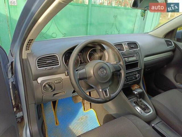 Синий Фольксваген Гольф, объемом двигателя 1.6 л и пробегом 161 тыс. км за 9700 $, фото 6 на Automoto.ua