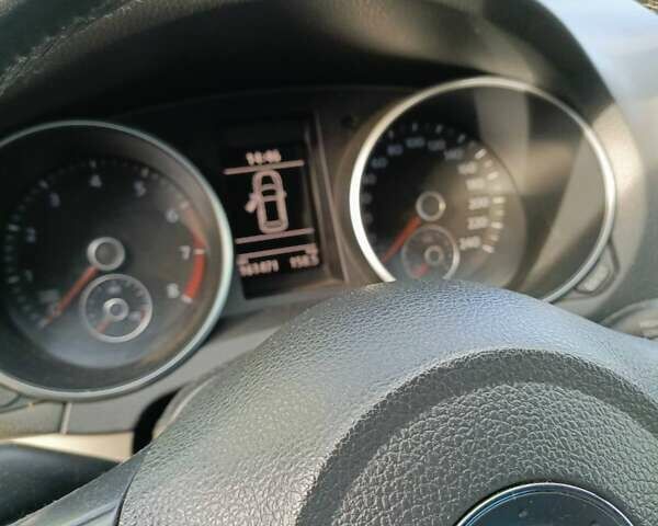 Синий Фольксваген Гольф, объемом двигателя 1.6 л и пробегом 161 тыс. км за 9700 $, фото 5 на Automoto.ua