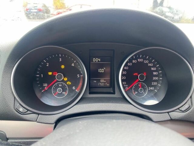 Синий Фольксваген Гольф, объемом двигателя 1.6 л и пробегом 175 тыс. км за 4600 $, фото 2 на Automoto.ua