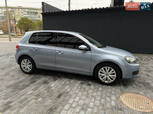 Синий Фольксваген Гольф, объемом двигателя 1.6 л и пробегом 204 тыс. км за 8650 $, фото 47 на Automoto.ua