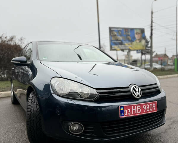 Синий Фольксваген Гольф, объемом двигателя 1.6 л и пробегом 190 тыс. км за 7700 $, фото 13 на Automoto.ua