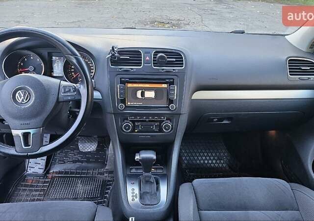 Синий Фольксваген Гольф, объемом двигателя 1.39 л и пробегом 245 тыс. км за 8400 $, фото 3 на Automoto.ua