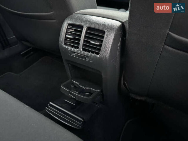 Синій Фольксваген Гольф, об'ємом двигуна 1.6 л та пробігом 190 тис. км за 7750 $, фото 49 на Automoto.ua