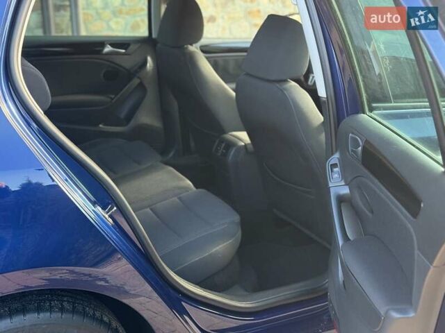 Синий Фольксваген Гольф, объемом двигателя 1.4 л и пробегом 192 тыс. км за 8200 $, фото 22 на Automoto.ua