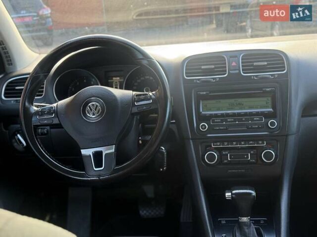 Синий Фольксваген Гольф, объемом двигателя 1.4 л и пробегом 192 тыс. км за 8200 $, фото 24 на Automoto.ua