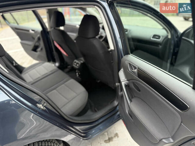 Синий Фольксваген Гольф, объемом двигателя 1.4 л и пробегом 157 тыс. км за 7600 $, фото 32 на Automoto.ua