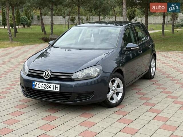 Фольксваген Гольф 2010 в Иршава на Automoto.ua Синий Фольксваген Гольф, объемом двигателя 1.39 л и пробегом 228 тыс. км за 8300 $, фото 5 на Automoto.ua