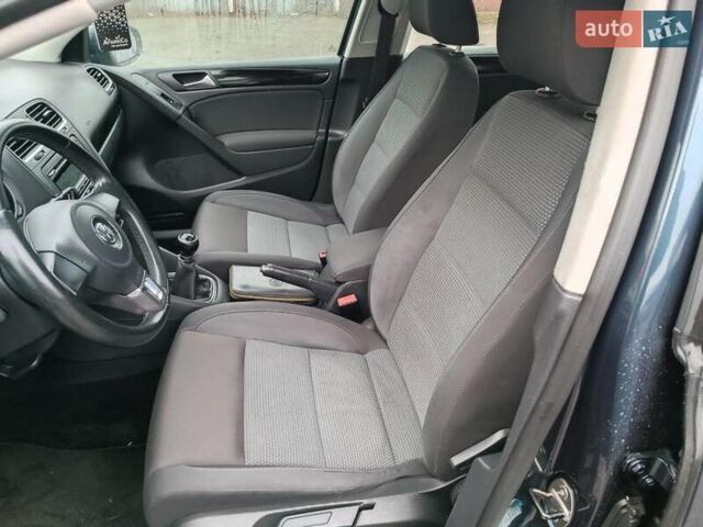 Синий Фольксваген Гольф, объемом двигателя 1.4 л и пробегом 255 тыс. км за 7490 $, фото 18 на Automoto.ua