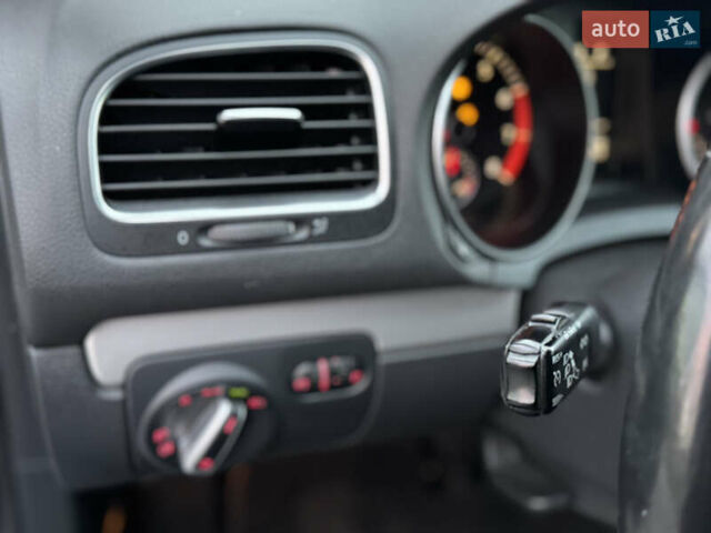 Синій Фольксваген Гольф, об'ємом двигуна 1.4 л та пробігом 190 тис. км за 8750 $, фото 27 на Automoto.ua