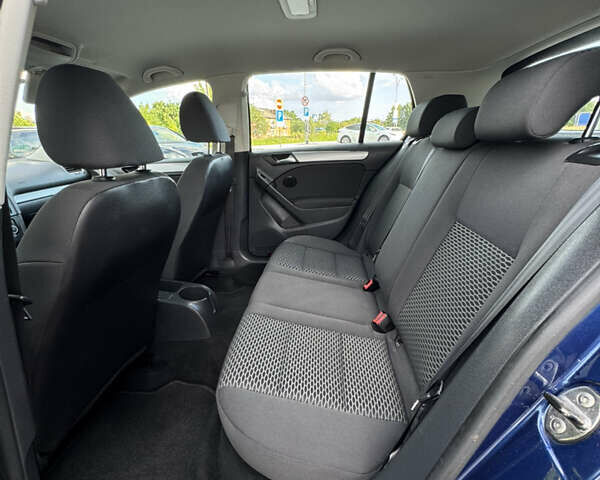 Синий Фольксваген Гольф, объемом двигателя 1.4 л и пробегом 181 тыс. км за 6800 $, фото 43 на Automoto.ua