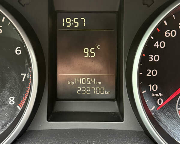 Синій Фольксваген Гольф, об'ємом двигуна 1.39 л та пробігом 230 тис. км за 7650 $, фото 13 на Automoto.ua