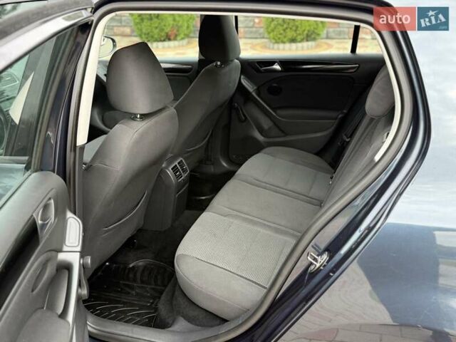 Фольксваген Гольф 2010 в Иршава на Automoto.ua Синий Фольксваген Гольф, объемом двигателя 1.39 л и пробегом 228 тыс. км за 8300 $, фото 55 на Automoto.ua