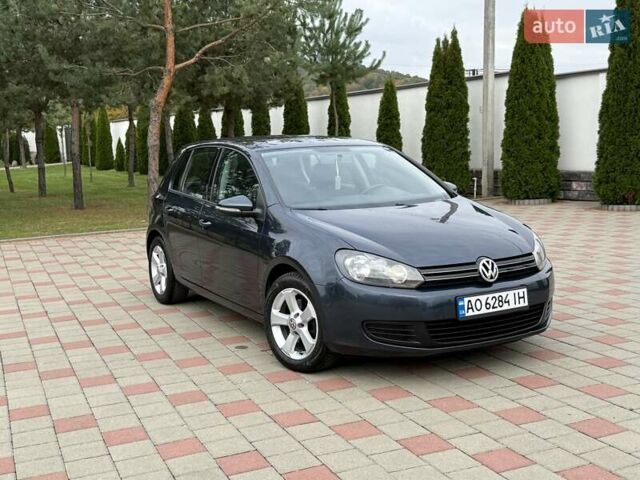 Фольксваген Гольф 2010 в Иршава на Automoto.ua Синий Фольксваген Гольф, объемом двигателя 1.39 л и пробегом 228 тыс. км за 8300 $, фото 14 на Automoto.ua