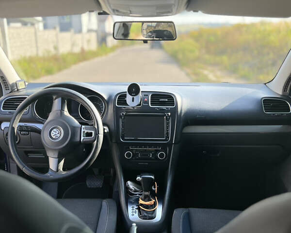 Синій Фольксваген Гольф, об'ємом двигуна 1.6 л та пробігом 282 тис. км за 8400 $, фото 16 на Automoto.ua