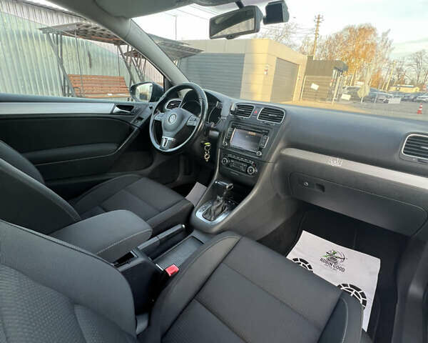 Синий Фольксваген Гольф, объемом двигателя 1.2 л и пробегом 248 тыс. км за 7000 $, фото 11 на Automoto.ua