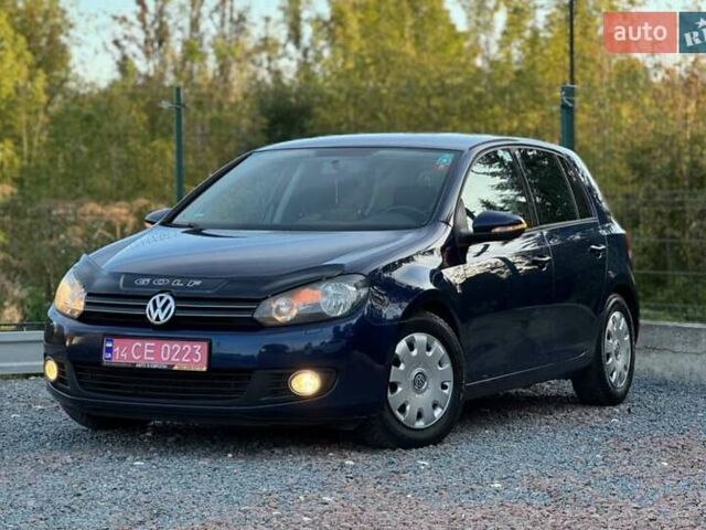 Синий Фольксваген Гольф, объемом двигателя 1.6 л и пробегом 217 тыс. км за 7890 $, фото 11 на Automoto.ua