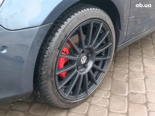 Синий Фольксваген Гольф, объемом двигателя 1.4 л и пробегом 255 тыс. км за 7490 $, фото 3 на Automoto.ua