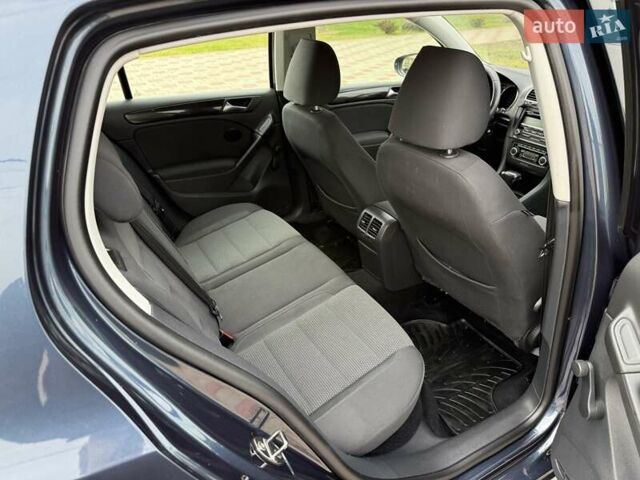 Фольксваген Гольф 2010 в Иршава на Automoto.ua Синий Фольксваген Гольф, объемом двигателя 1.39 л и пробегом 228 тыс. км за 8300 $, фото 54 на Automoto.ua