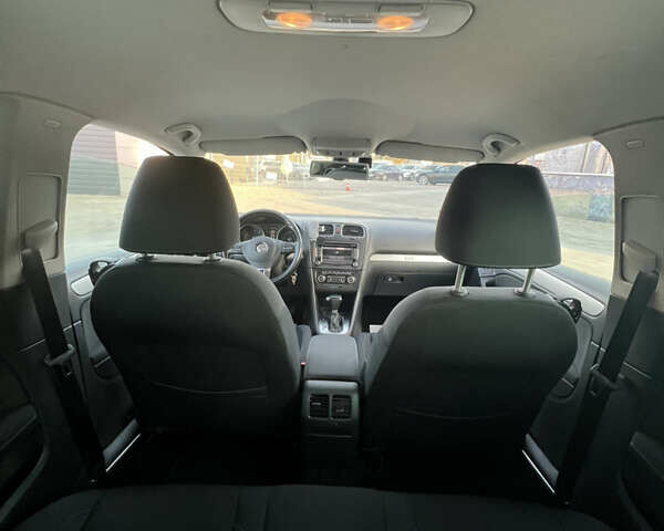 Синий Фольксваген Гольф, объемом двигателя 1.2 л и пробегом 248 тыс. км за 7000 $, фото 17 на Automoto.ua