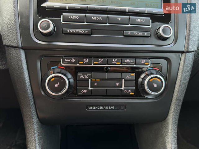 Синий Фольксваген Гольф, объемом двигателя 1.4 л и пробегом 181 тыс. км за 6800 $, фото 39 на Automoto.ua