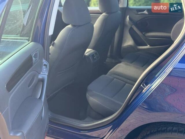 Синий Фольксваген Гольф, объемом двигателя 1.4 л и пробегом 192 тыс. км за 8200 $, фото 23 на Automoto.ua