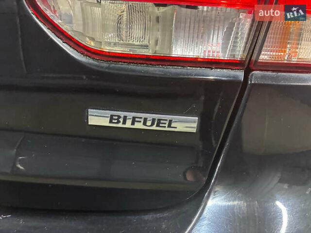 Синий Фольксваген Гольф, объемом двигателя 1.6 л и пробегом 200 тыс. км за 8300 $, фото 11 на Automoto.ua