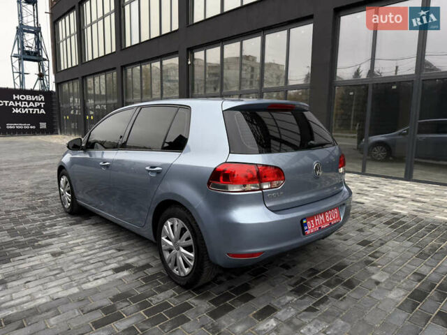 Синий Фольксваген Гольф, объемом двигателя 1.6 л и пробегом 204 тыс. км за 8650 $, фото 26 на Automoto.ua
