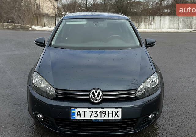Синий Фольксваген Гольф, объемом двигателя 1.6 л и пробегом 267 тыс. км за 8750 $, фото 22 на Automoto.ua