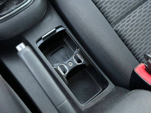 Синій Фольксваген Гольф, об'ємом двигуна 1.4 л та пробігом 197 тис. км за 7500 $, фото 16 на Automoto.ua