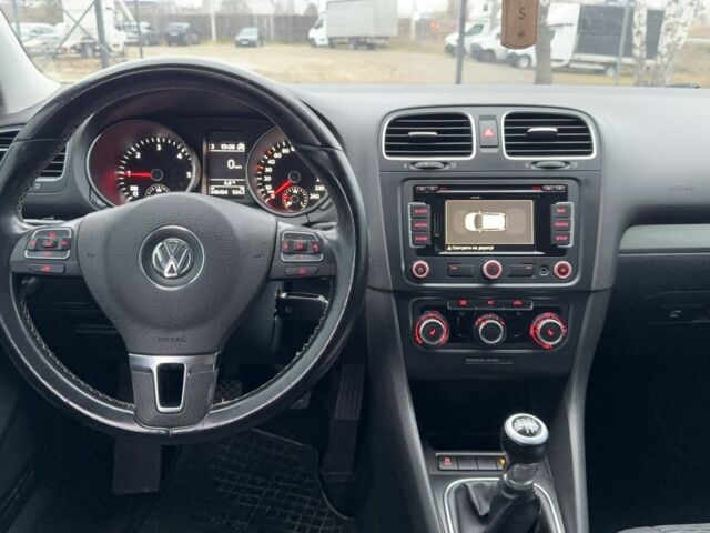 Синий Фольксваген Гольф, объемом двигателя 1.6 л и пробегом 245 тыс. км за 8500 $, фото 6 на Automoto.ua