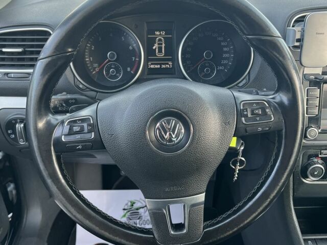 Синий Фольксваген Гольф, объемом двигателя 1.2 л и пробегом 248 тыс. км за 7000 $, фото 17 на Automoto.ua