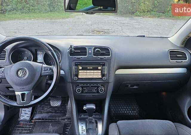 Синий Фольксваген Гольф, объемом двигателя 1.39 л и пробегом 245 тыс. км за 8400 $, фото 19 на Automoto.ua
