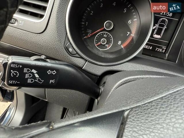 Фольксваген Гольф 2010 в Иршава на Automoto.ua Синий Фольксваген Гольф, объемом двигателя 1.39 л и пробегом 228 тыс. км за 8300 $, фото 44 на Automoto.ua