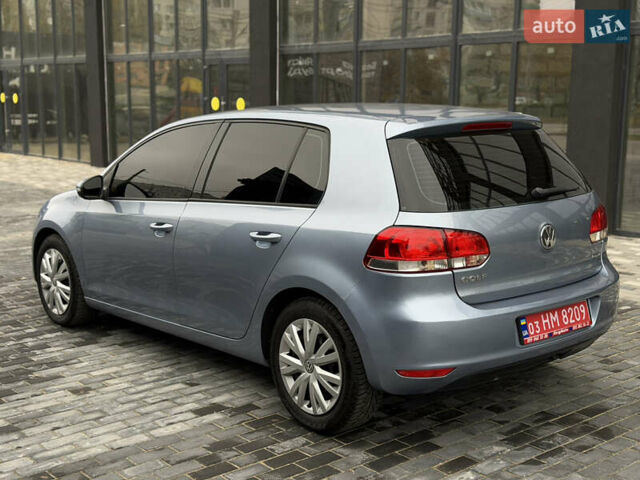 Синий Фольксваген Гольф, объемом двигателя 1.6 л и пробегом 204 тыс. км за 8650 $, фото 24 на Automoto.ua